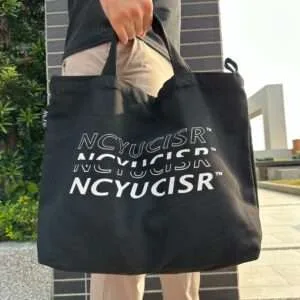 黑色14安帆布袋-NCYUCISR-正面視角
