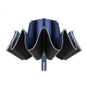 晴雨兩用自動反折傘-節節收款 藏青色款反折收納半開狀態特寫，可見內部黑色塗層與藍色傘面